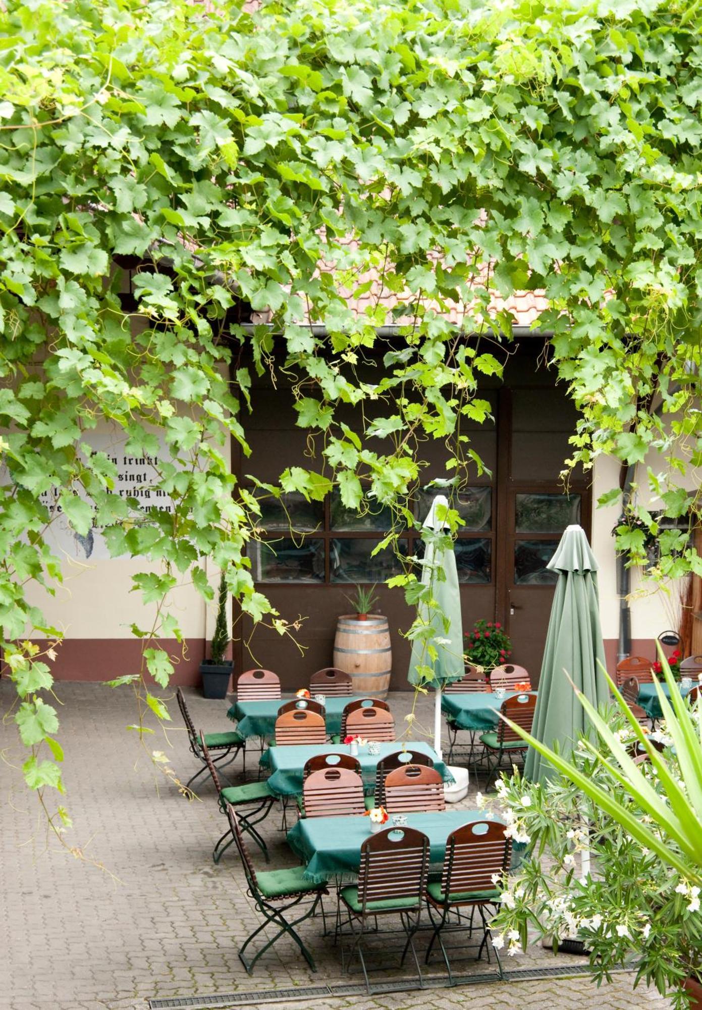 Weingut Und Gaestehaus Vongerichten Oberhausen  Eksteriør bilde