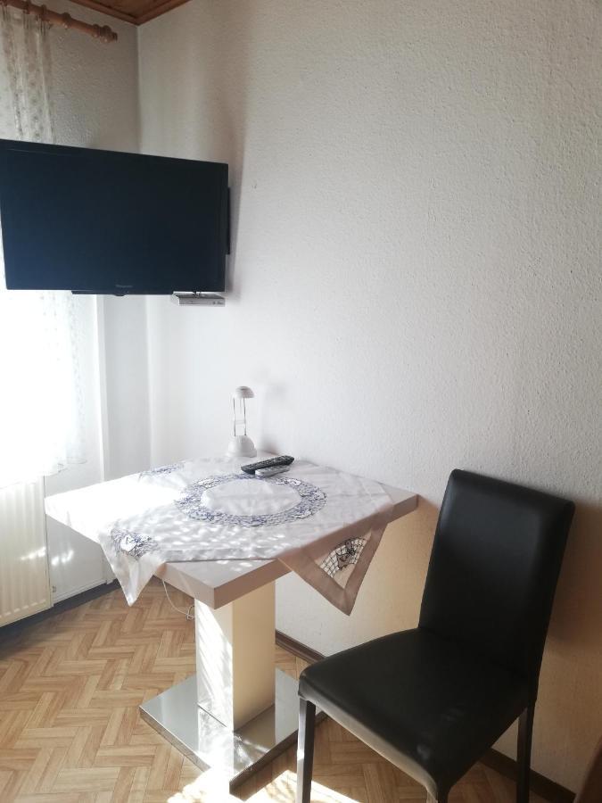 Weingut Und Gaestehaus Vongerichten Oberhausen  Eksteriør bilde